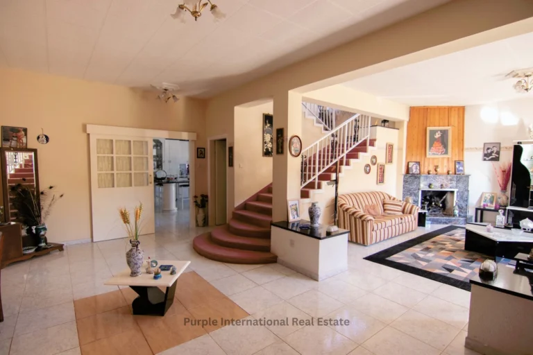 Cheap Houses and Villas for Sale Famagusta up to 800000 euro