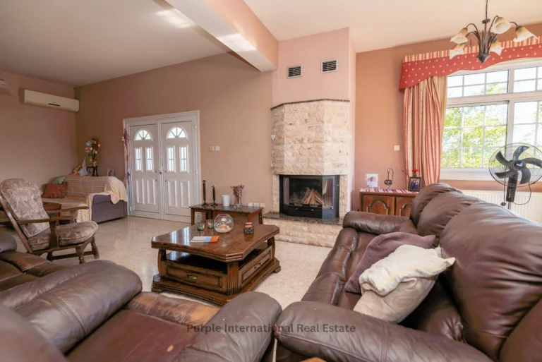 Cheap Houses and Villas for Sale Famagusta up to 400000 euro