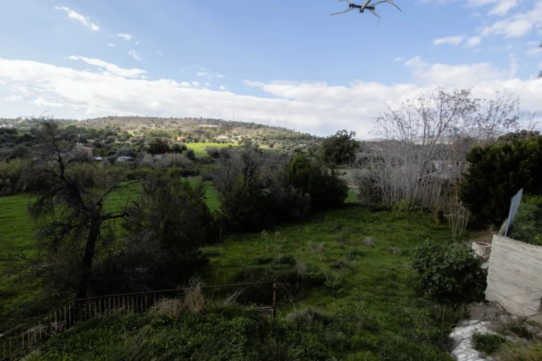 Cheap Houses and Villas for Sale Larnaca up to 200000 euro
