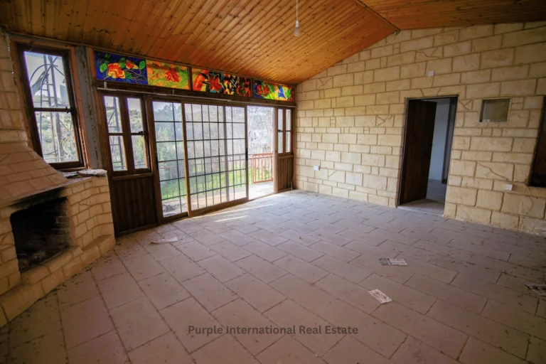 Cheap Houses and Villas for Sale Larnaca up to 200000 euro