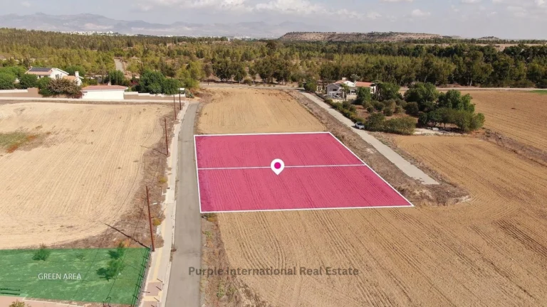 1,730m² Plot for Sale in Nicosia