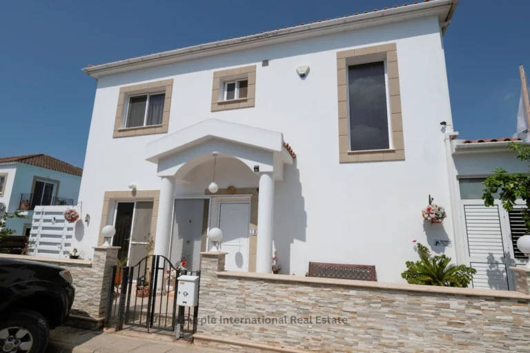 Cheap Houses and Villas for Sale Famagusta up to 400000 euro