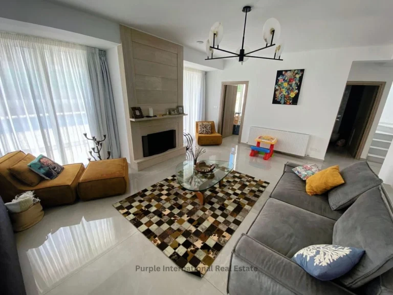 5 Bedroom House for Sale in Larnaca District