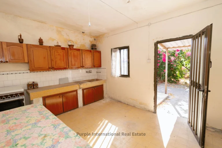 Cheap Houses and Villas for Sale Larnaca up to 100000 euro