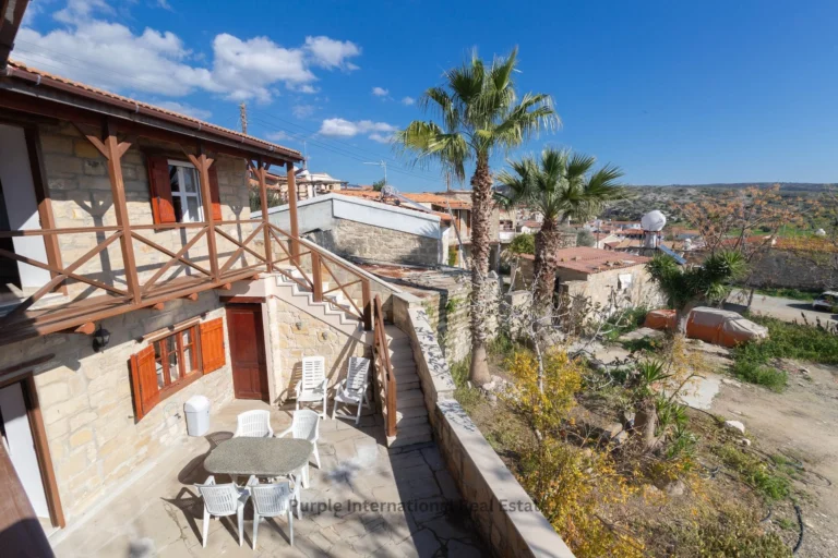 2 Bedroom House for Sale in Tochni, Larnaca District