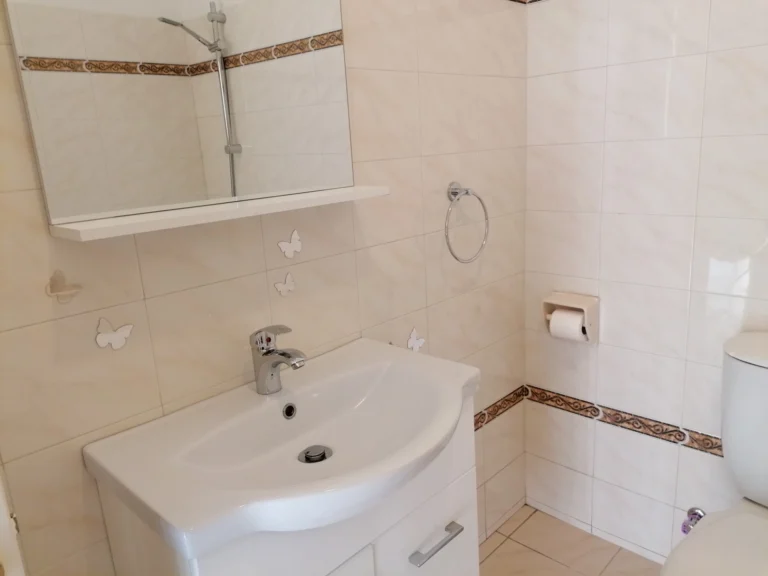 2 Bedroom Apartment for Sale in Limassol – Mesa Geitonia