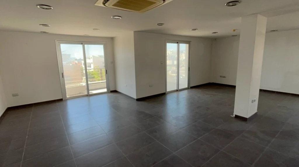 124m² Office for Rent in Vasiliko, Paphos District