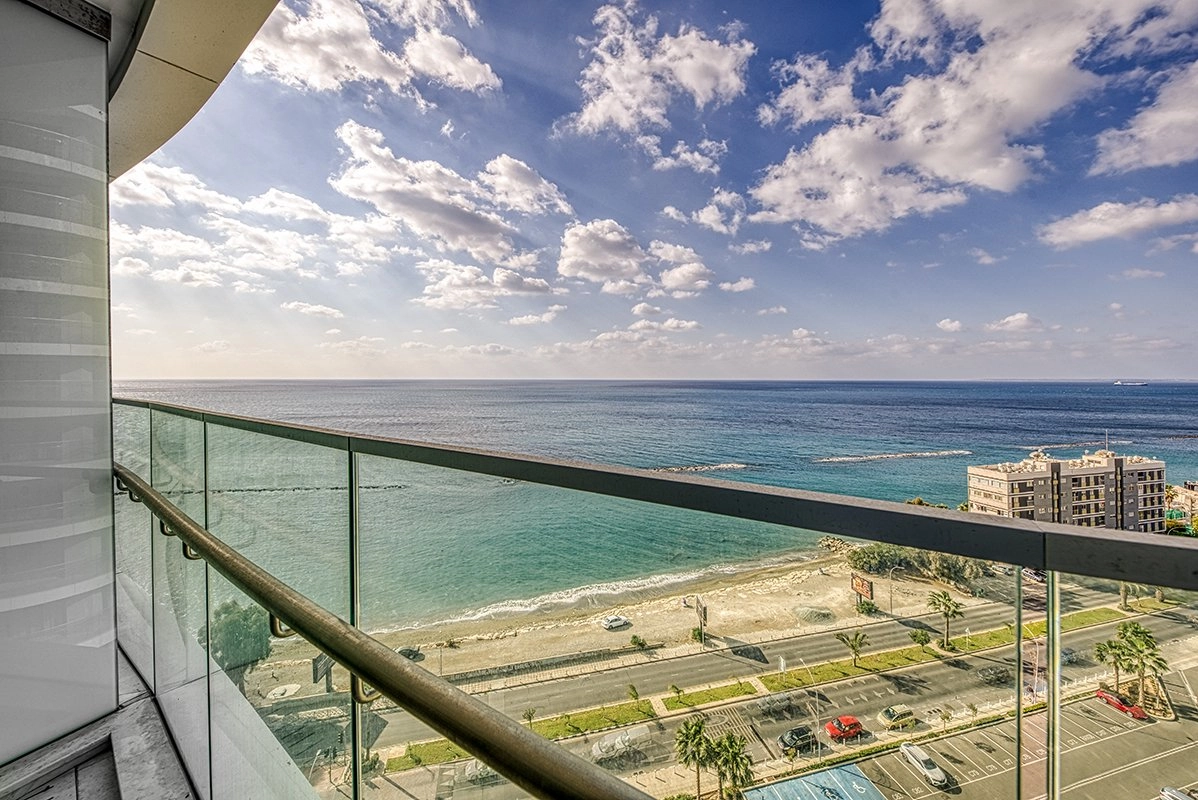 2 Bedroom Apartment for Rent in Potamos Germasogeias, Limassol District