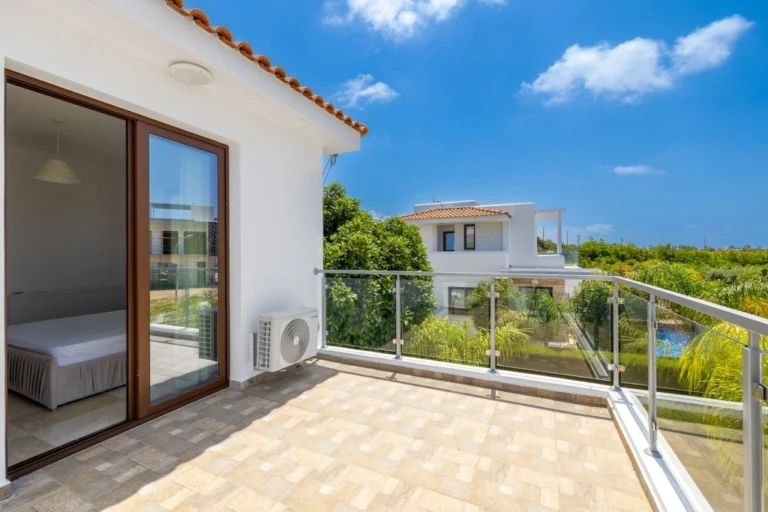 3 Bedroom House for Sale in Pegeia, Paphos District