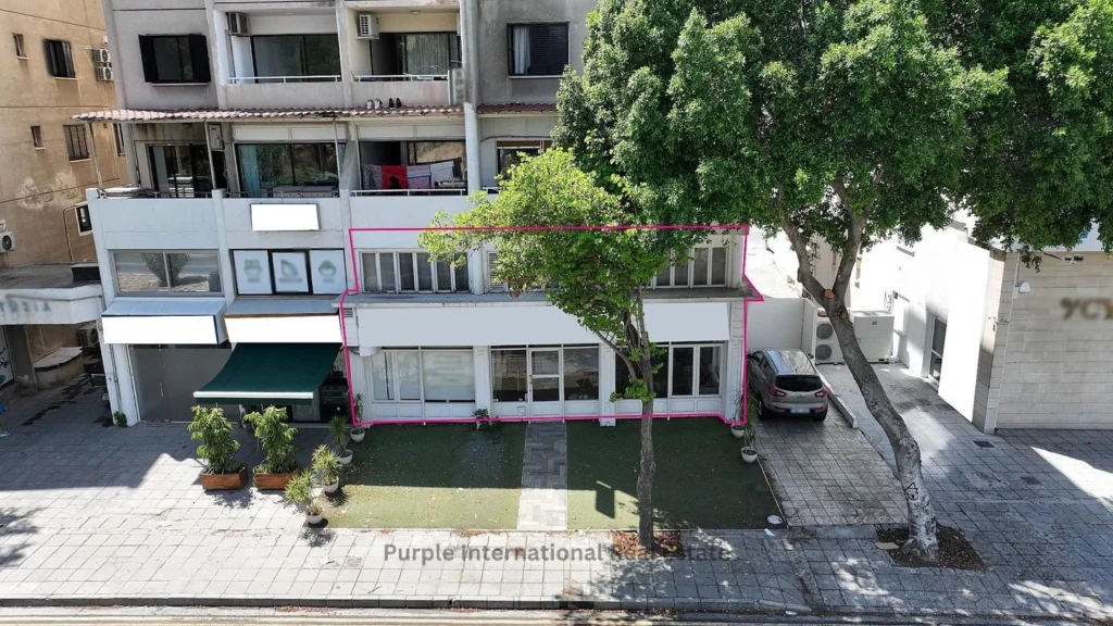 128m² Commercial for Sale in Strovolos, Nicosia District