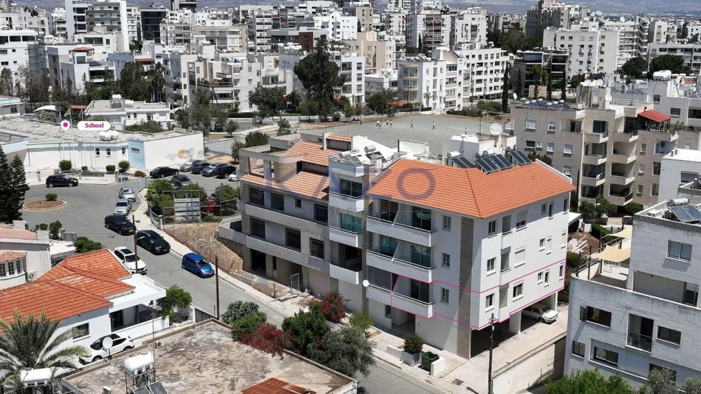 3 Bedroom Apartment for Sale in Strovolos, Nicosia District