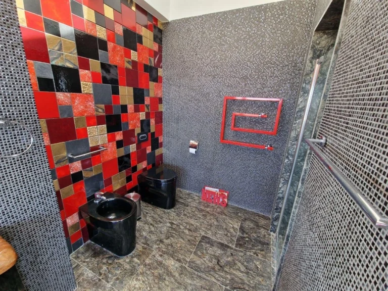 6+ Bedroom House for Sale in Agios Tychonas, Limassol District