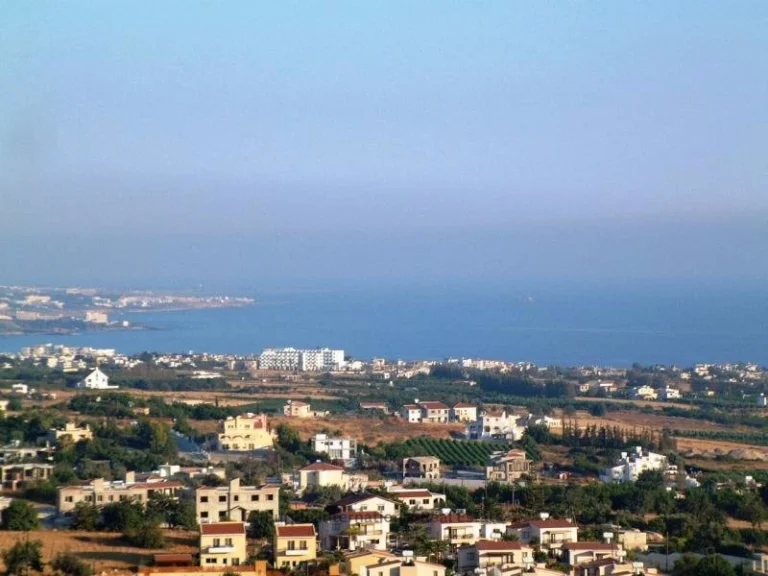 4 Bedroom House for Sale in Peyia, Paphos District