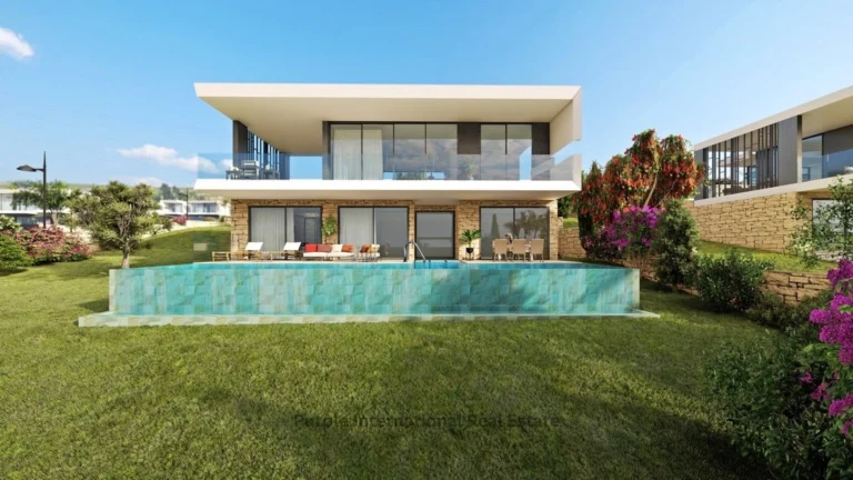 3 Bedroom House for Sale in Peyia, Paphos District