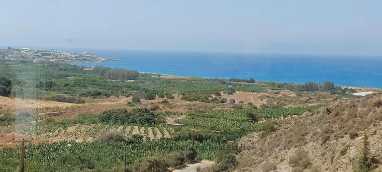 3 Bedroom House for Sale in Kissonerga, Paphos District