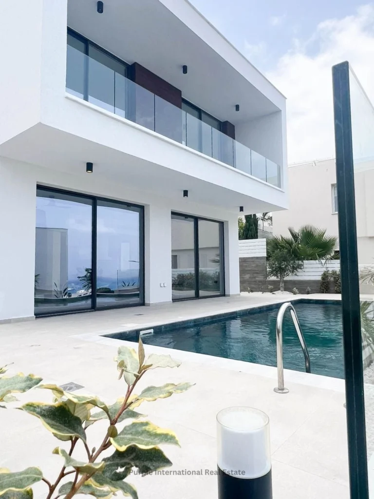 3 Bedroom House for Sale in Chlorakas, Paphos District