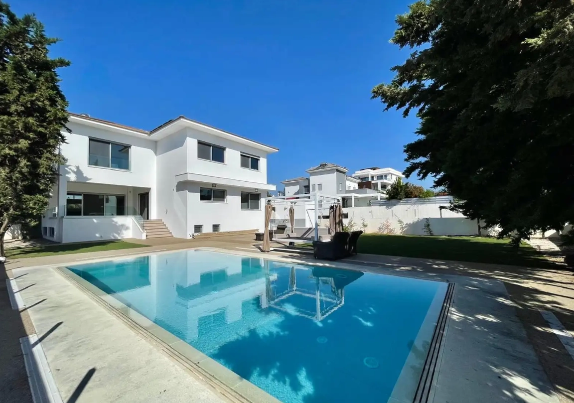5 Bedroom House for Rent in Germasogeia, Limassol District