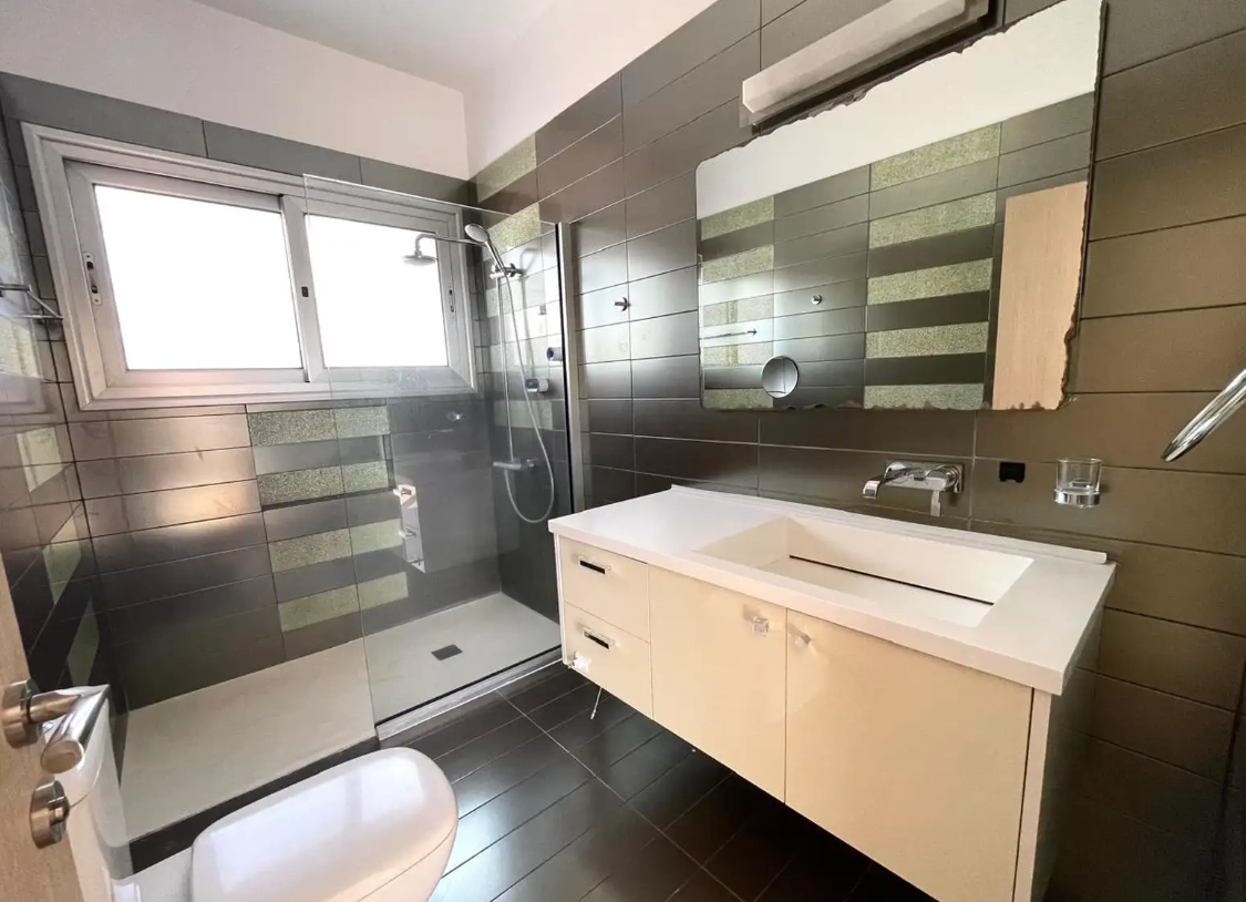 5 Bedroom House for Rent in Germasogeia, Limassol District