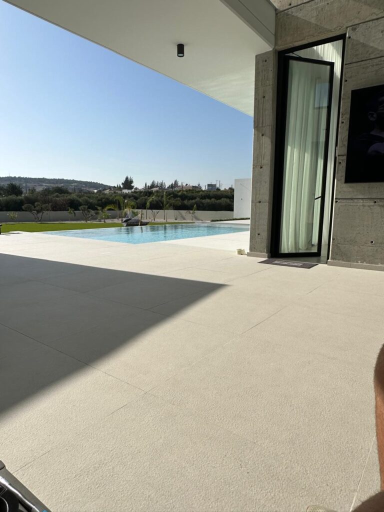4 Bedroom House for Rent in Parekklisia Tourist Area, Limassol District