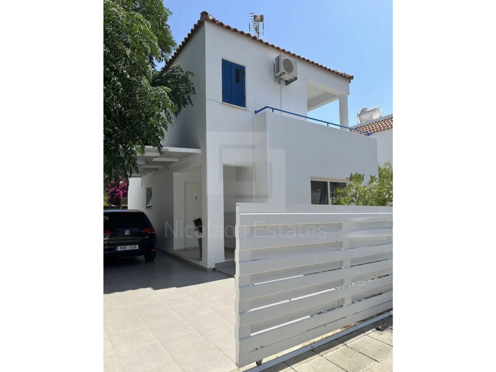 2 Bedroom House for Sale in Paphos – Agios Theodoros, Larnaca District