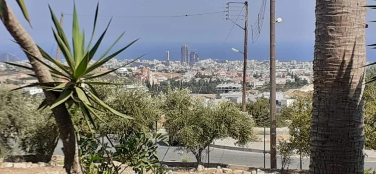 4 Bedroom House for Sale in Limassol – Agios Athanasios