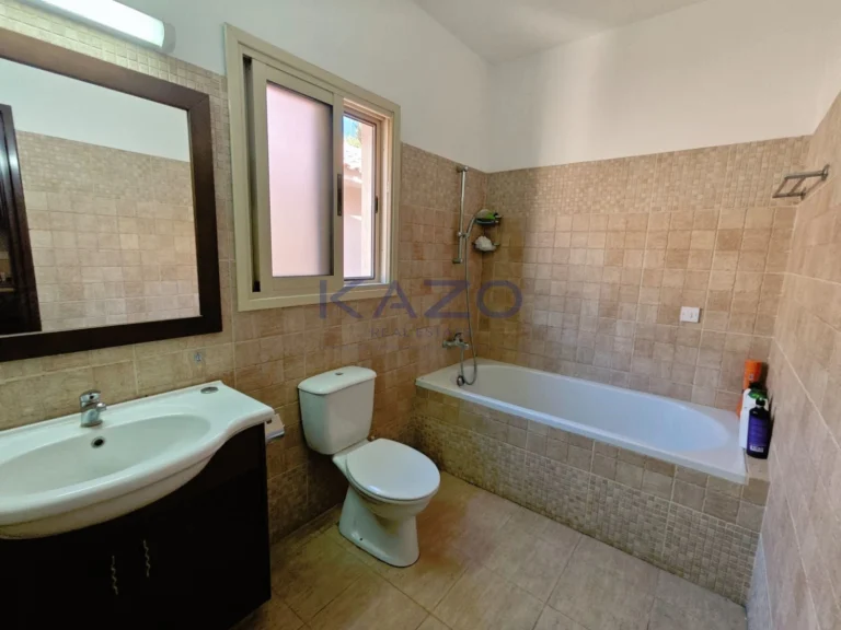 3 Bedroom House for Sale in Palodeia, Limassol District