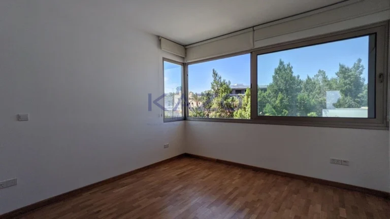 4 Bedroom House for Sale in Aglantzia, Nicosia District