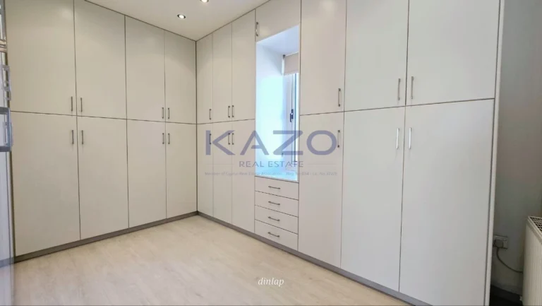 5 Bedroom House for Sale in Limassol – Kapsalos