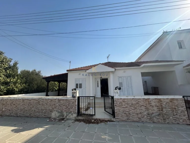 Cheap Houses and Villas for Sale Larnaca up to 300000 euro