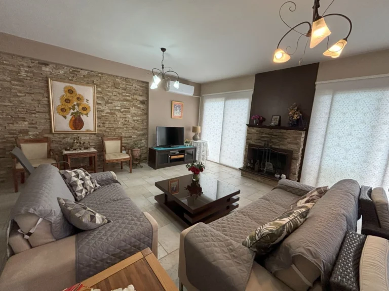 4 Bedroom House for Sale in Pera Pedi, Limassol District