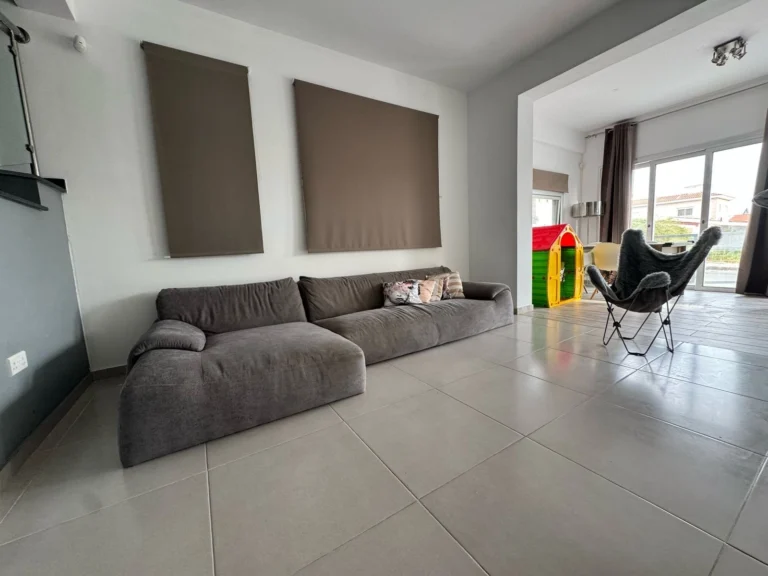 3 Bedroom House for Sale in Kolossi, Limassol District