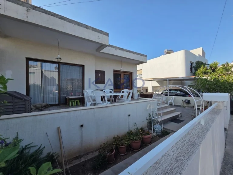 5 Bedroom House for Sale in Limassol – Kapsalos