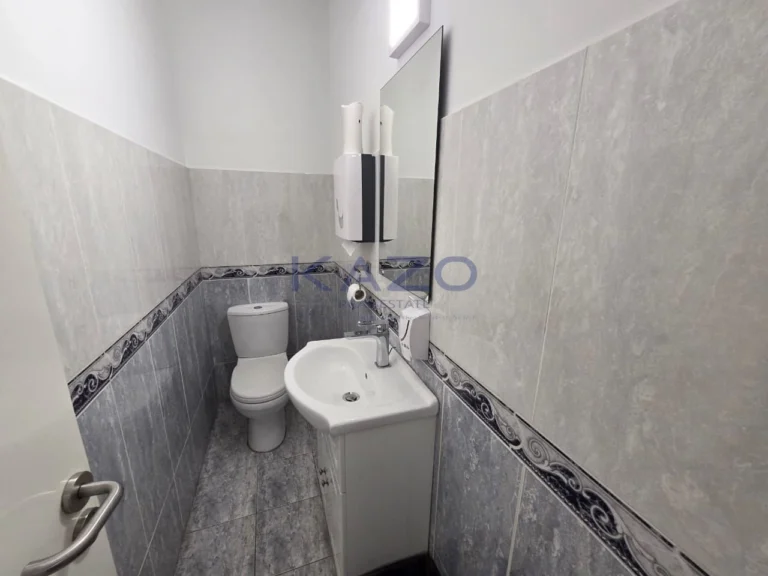 260m² Office for Rent in Limassol District