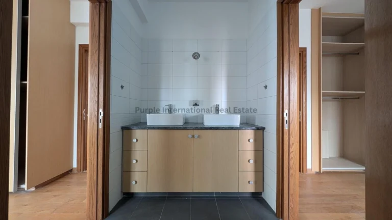 5 Bedroom House for Sale in Engomi, Nicosia District