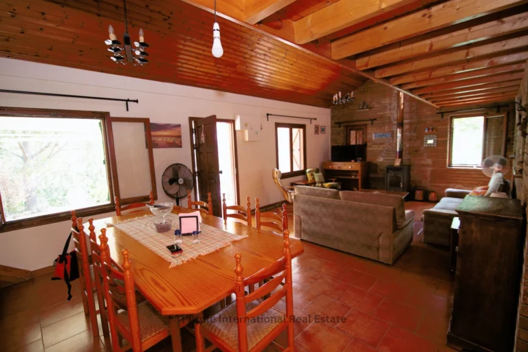 3 Bedroom House for Sale in Vavla, Larnaca District