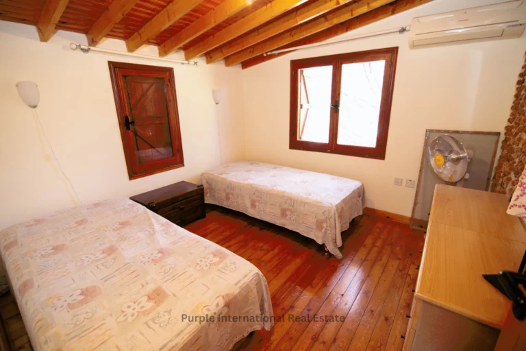 Cheap Houses and Villas for Sale Larnaca up to 500000 euro