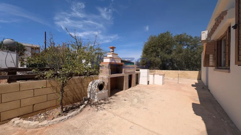 3 Bedroom House for Sale in Avgorou, Famagusta District