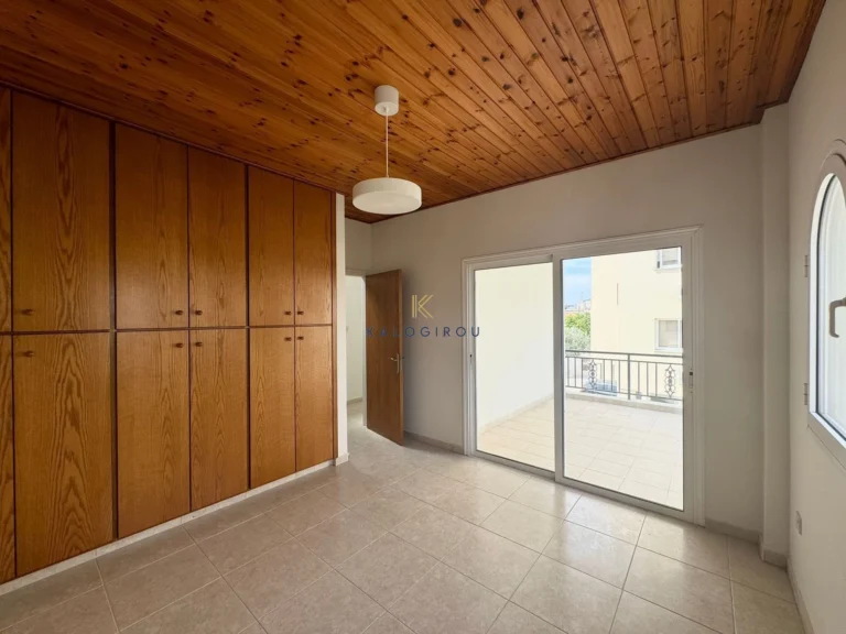 5 Bedroom House for Sale in Larnaca – Chrysopolitissa