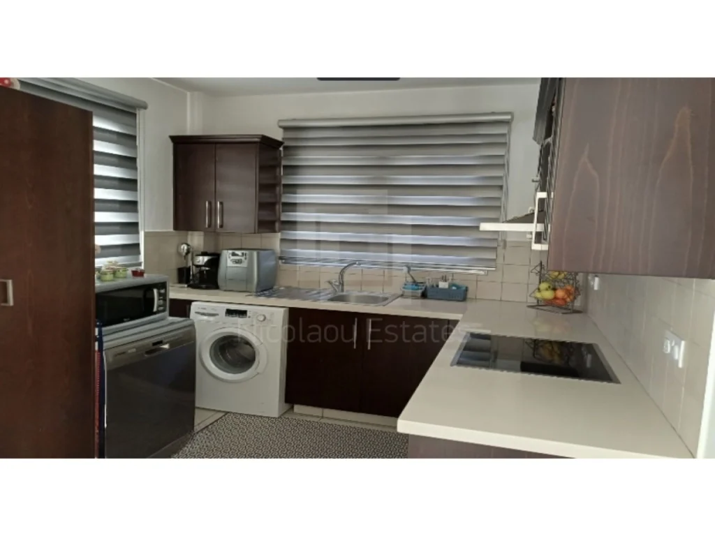 80m² Office for Rent in Strovolos, Nicosia District