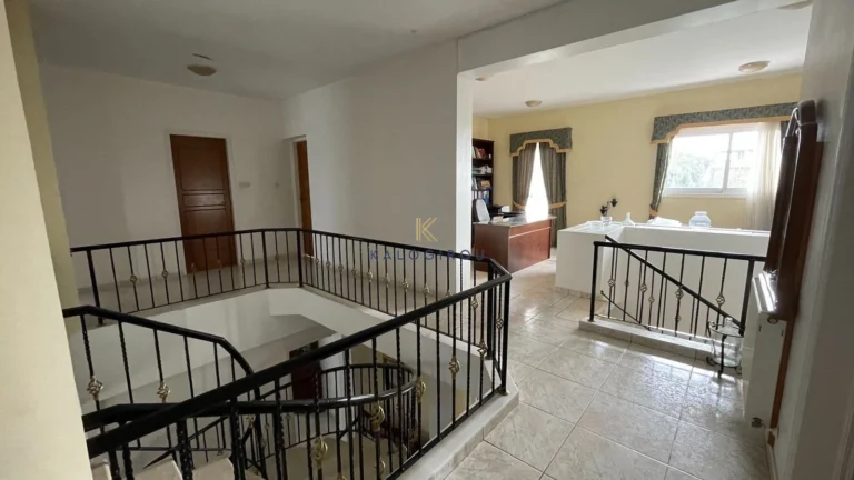 5 Bedroom House for Sale in Anafotida, Larnaca District