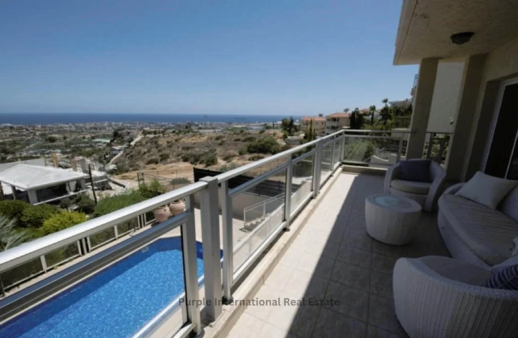 4 Bedroom House for Sale in Germasogeia, Limassol District