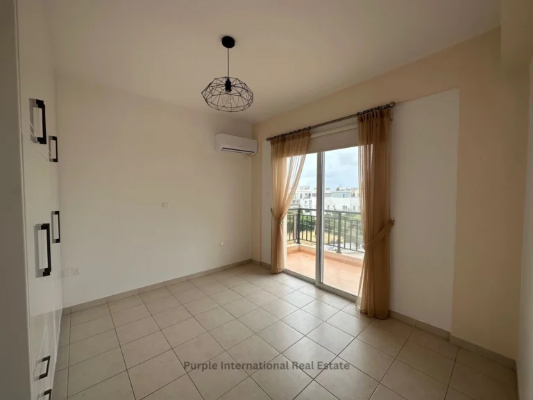 1 Bedroom Apartment for Sale in Paphos – Universal