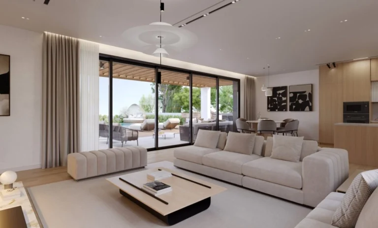 4 Bedroom House for Sale in Pervolia Larnacas