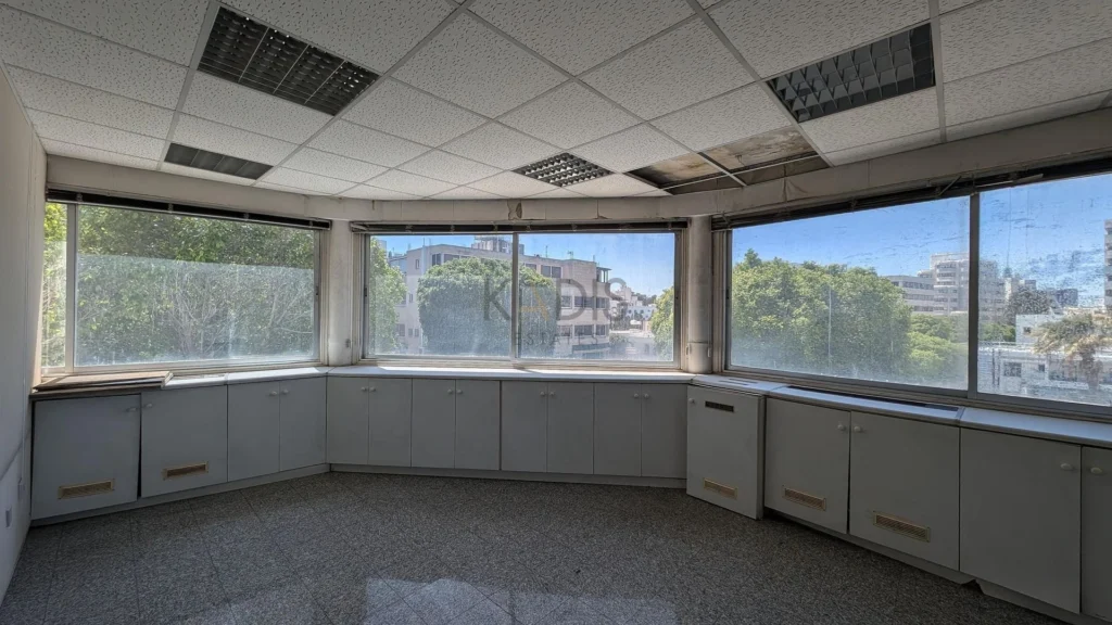 269m² Office for Sale in Nicosia District