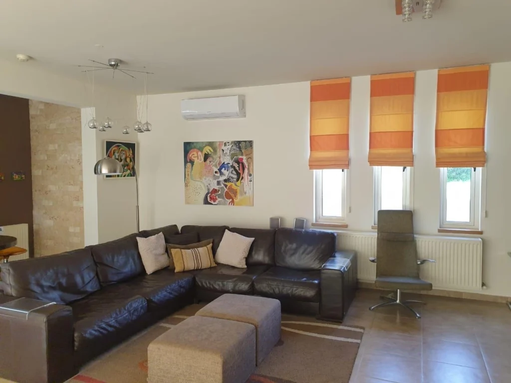 5 Bedroom House for Sale in Limassol – Agios Athanasios