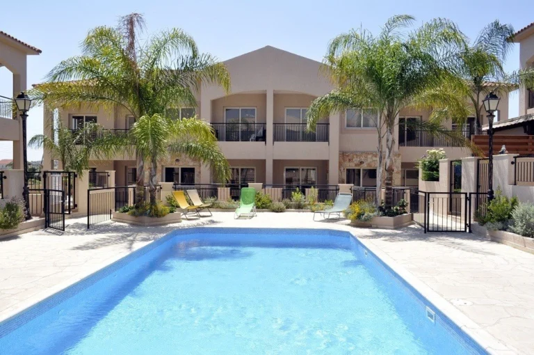 Cheap Houses and Villas for Sale Limassol up to 400000 euro