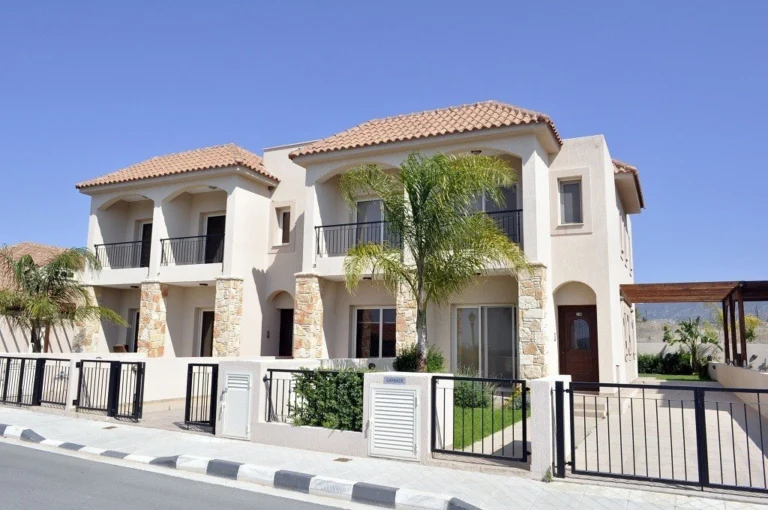 3 Bedroom House for Sale in Moni, Limassol District