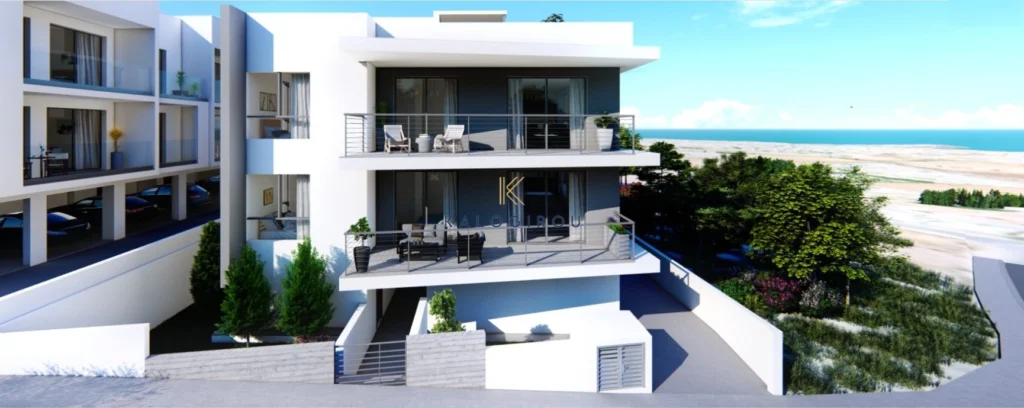 4 Bedroom Apartment for Sale in Empa, Paphos District