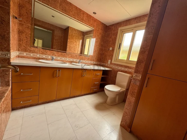 Cheap Houses and Villas for Sale Nicosia up to 900000 euro