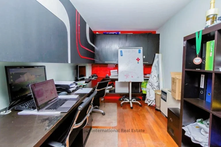 153m² Office for Sale in Limassol – Neapolis